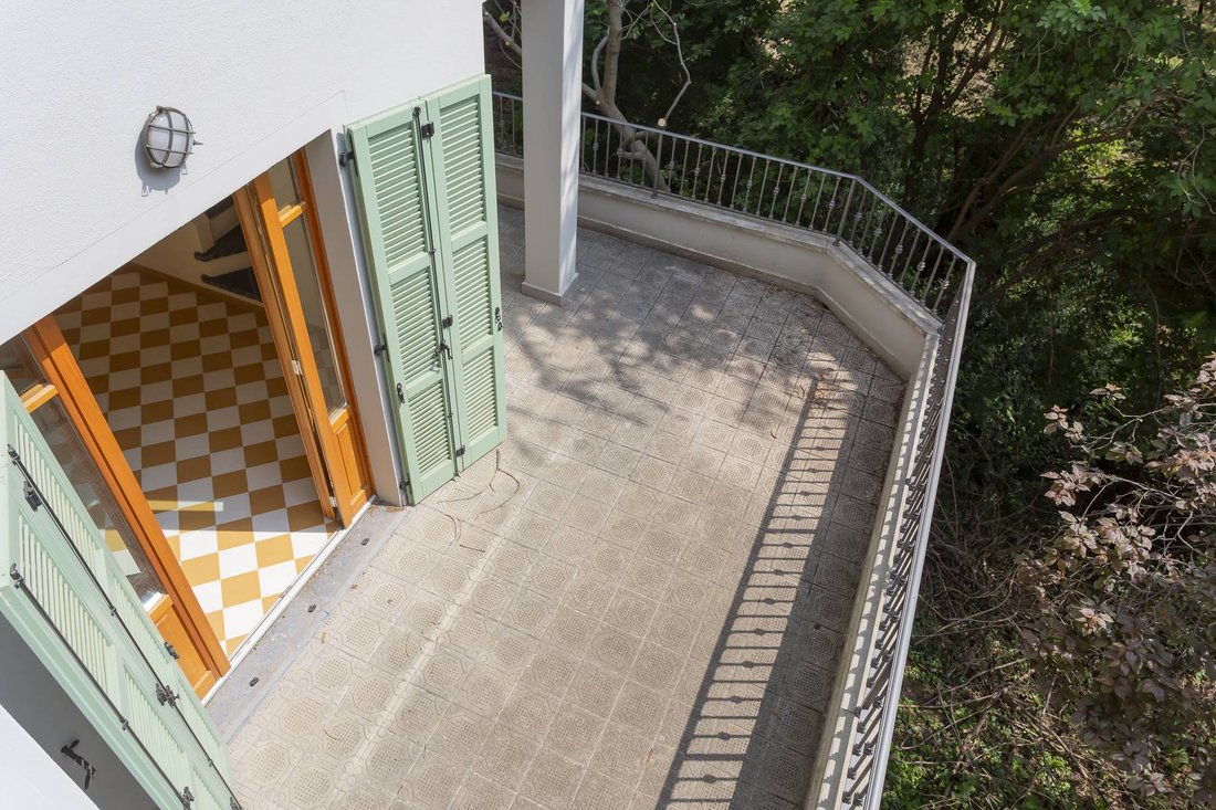 Villa in Brunate, Lombardy, Italy 2 - 18341764