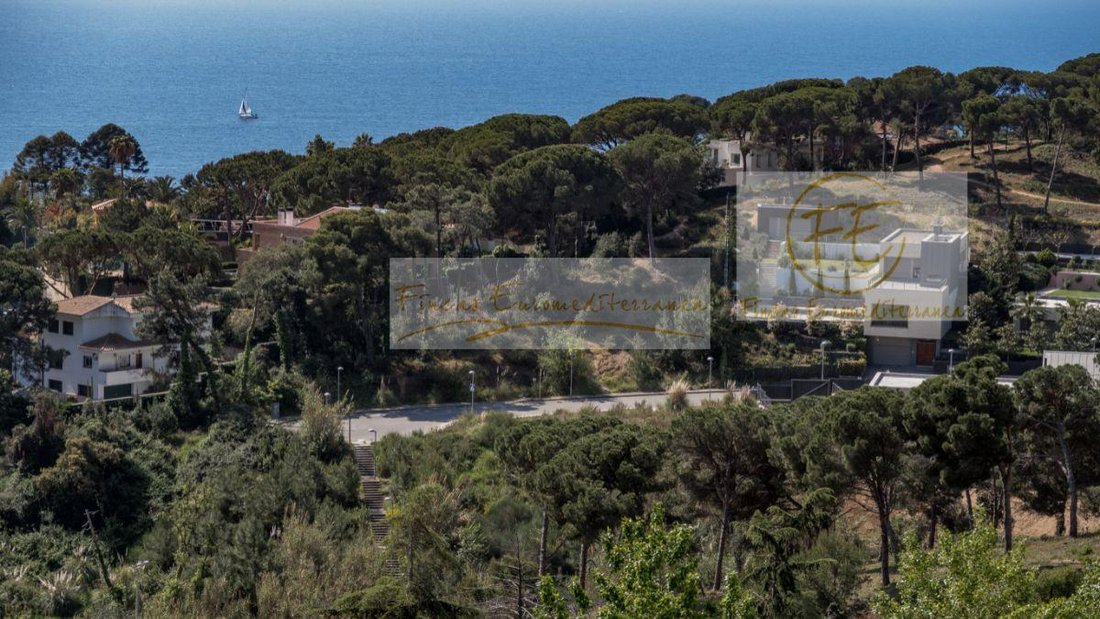 Land in Pineda de Mar, Catalonia, Spain 5 - 13111032
