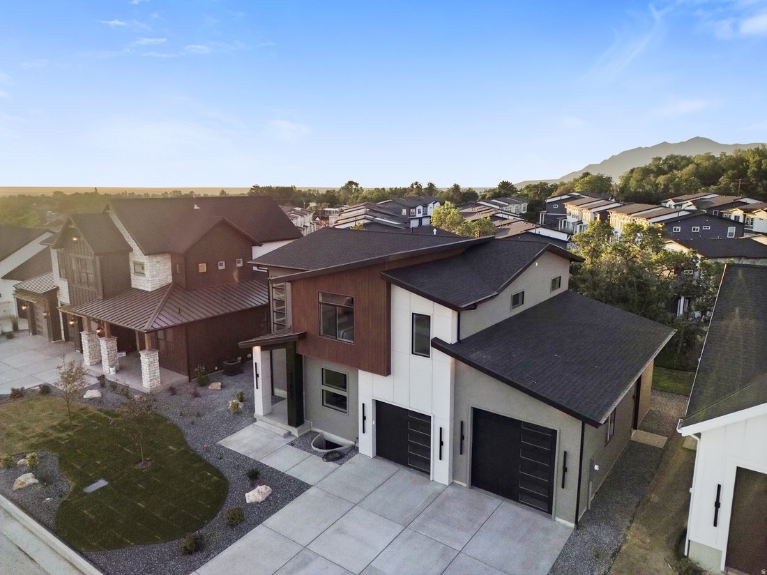 House in Ogden, Utah, United States 2 - 18349308