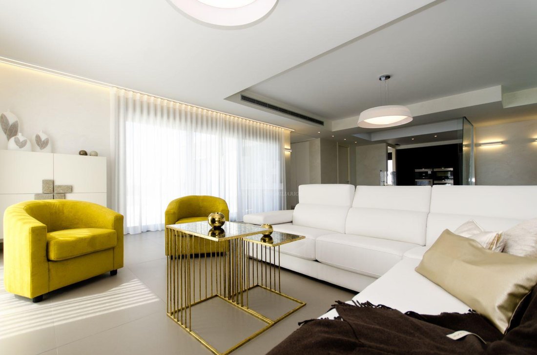 Villa in Orihuela, Valencian Community, Spain 3 - 14427044