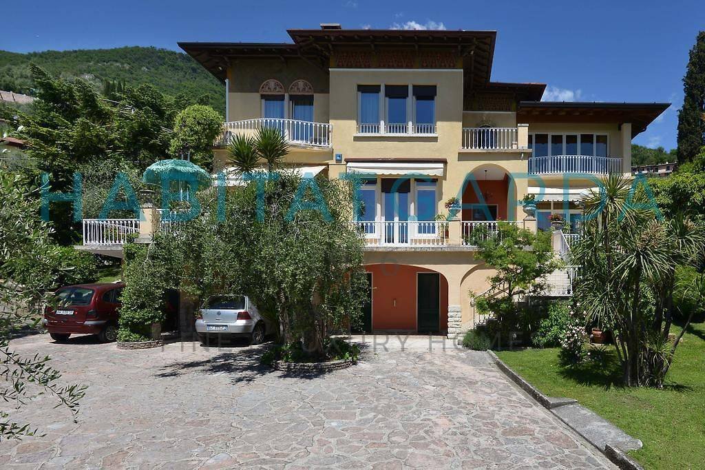 Villa in Gardone Riviera, Lombardy, Italy 1 - 18206566