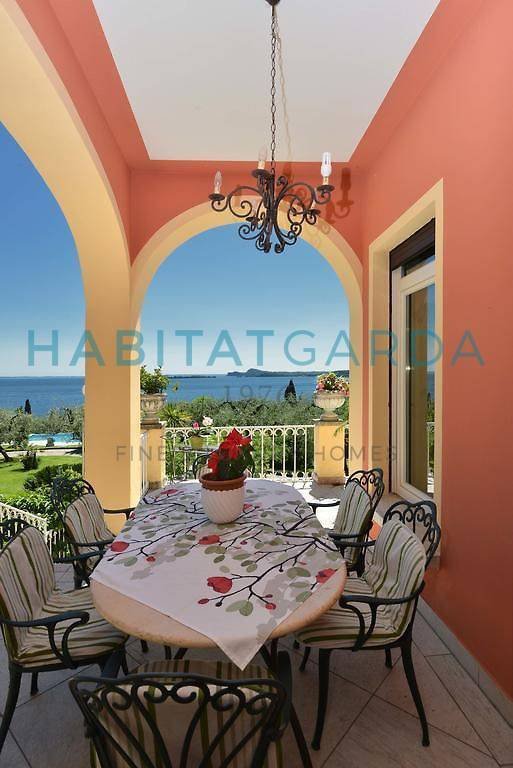 Villa in Gardone Riviera, Lombardy, Italy 4 - 18206566