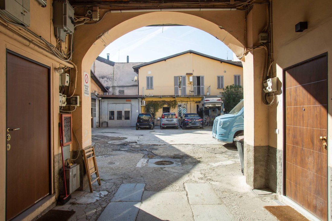 Country House in Cenisio - Sarpi, Milan, Italy 2 - 18341674
