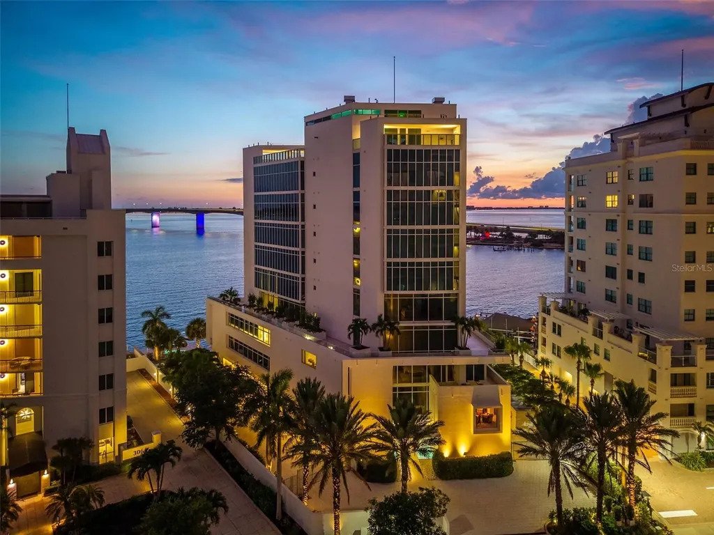 House in Sarasota, Florida, United States 2 - 18341942