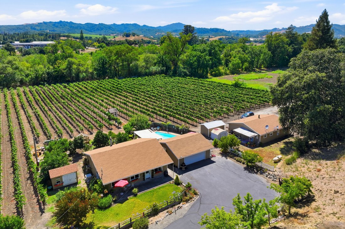 Maison à Cloverdale, Californie, États-Unis 1 - 18349684