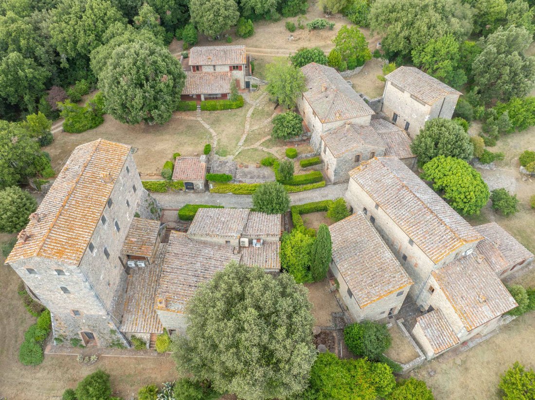 Country House in Sovicille, Tuscany, Italy 3 - 18341664