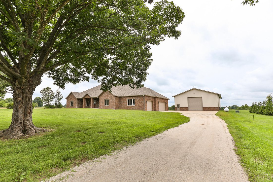 House in Ozark, Missouri, United States 3 - 18349070