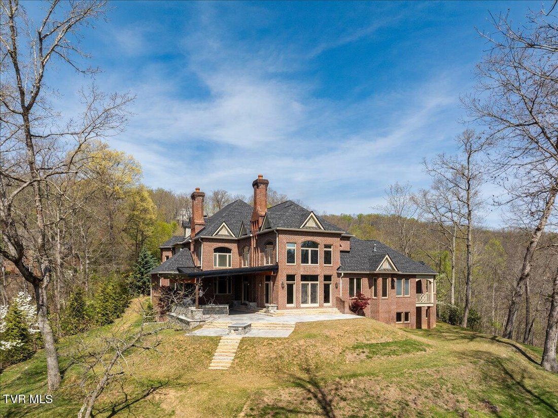 House in Bristol, Tennessee, United States 1 - 18348981