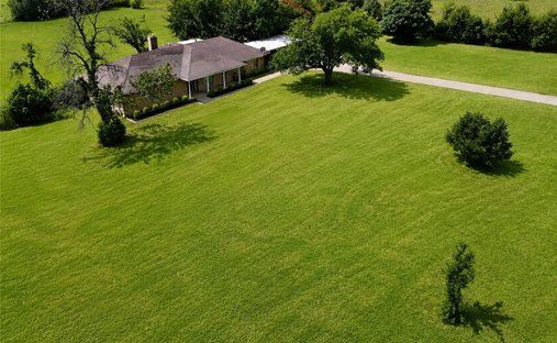 Farm Ranch in Seagoville, Texas, United States 1