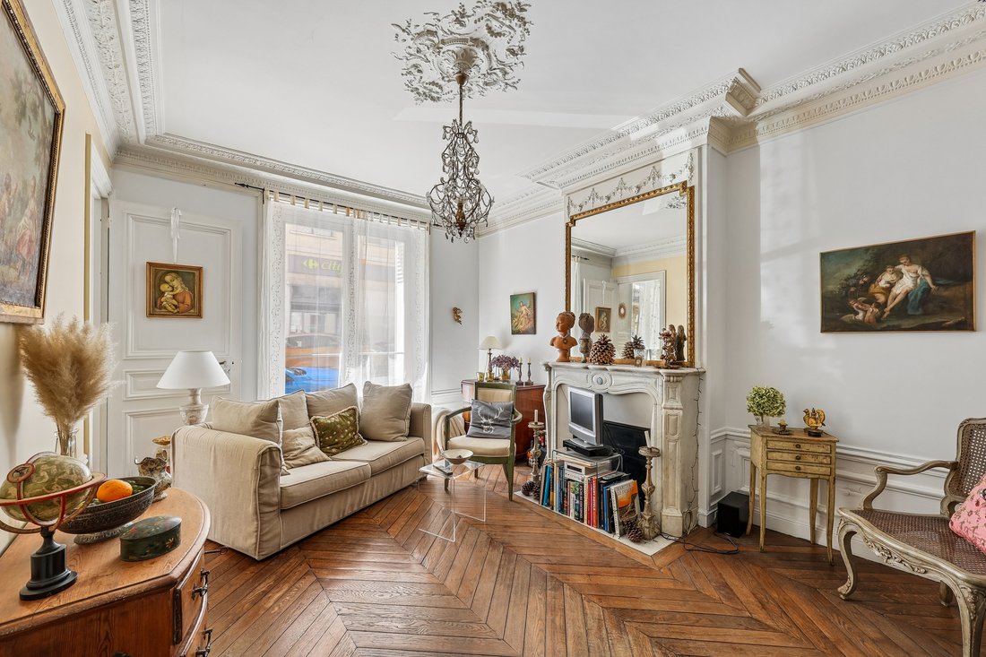 Apartment in Saint Victor, Paris 5e Arrondissement, Paris 2 - 18345709