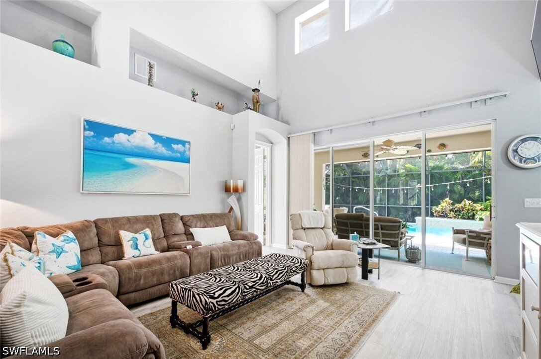 House in Naples, Florida, United States 5 - 18349214