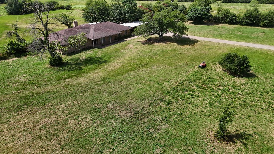 Corps de ferme à Seagoville, Texas, États-Unis 2 - 18342633