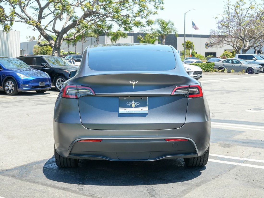 Suv in Costa Mesa, CA, United States 4 - 18266782