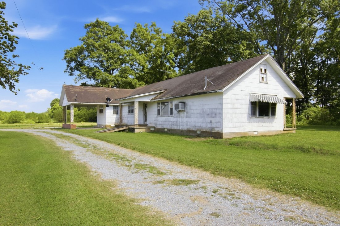 House in Shelbyville, Tennessee, United States 4 - 18343992