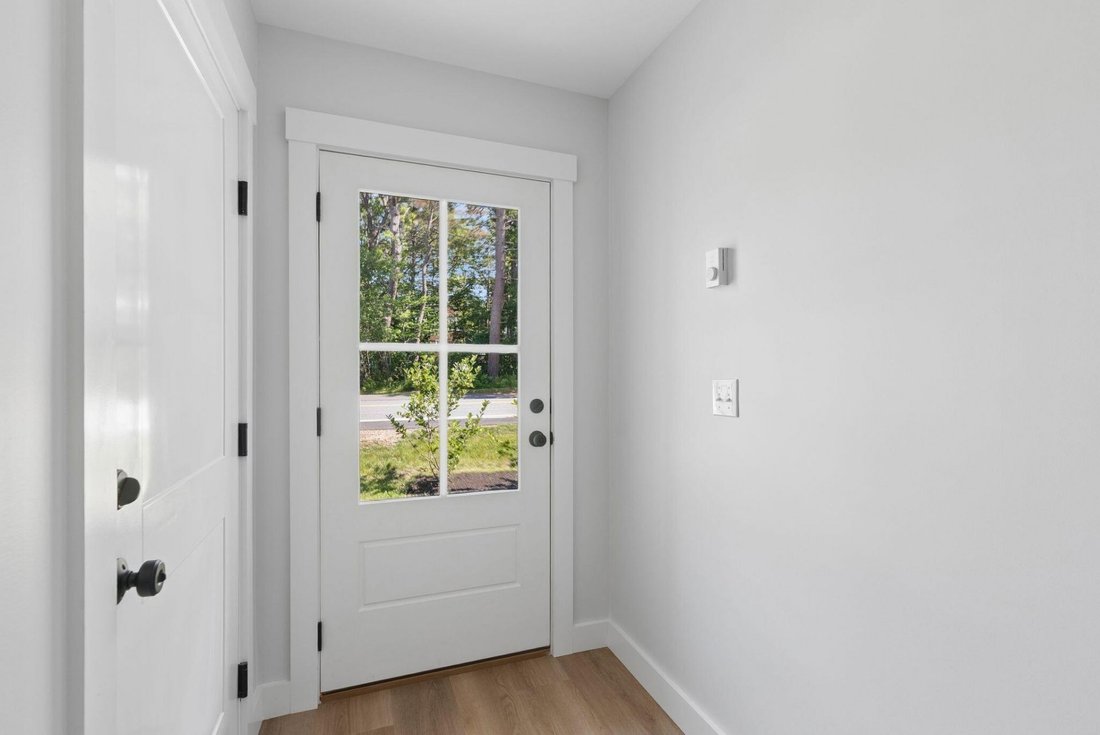 Condo in Old Orchard Beach, Maine, United States 4 - 18348815