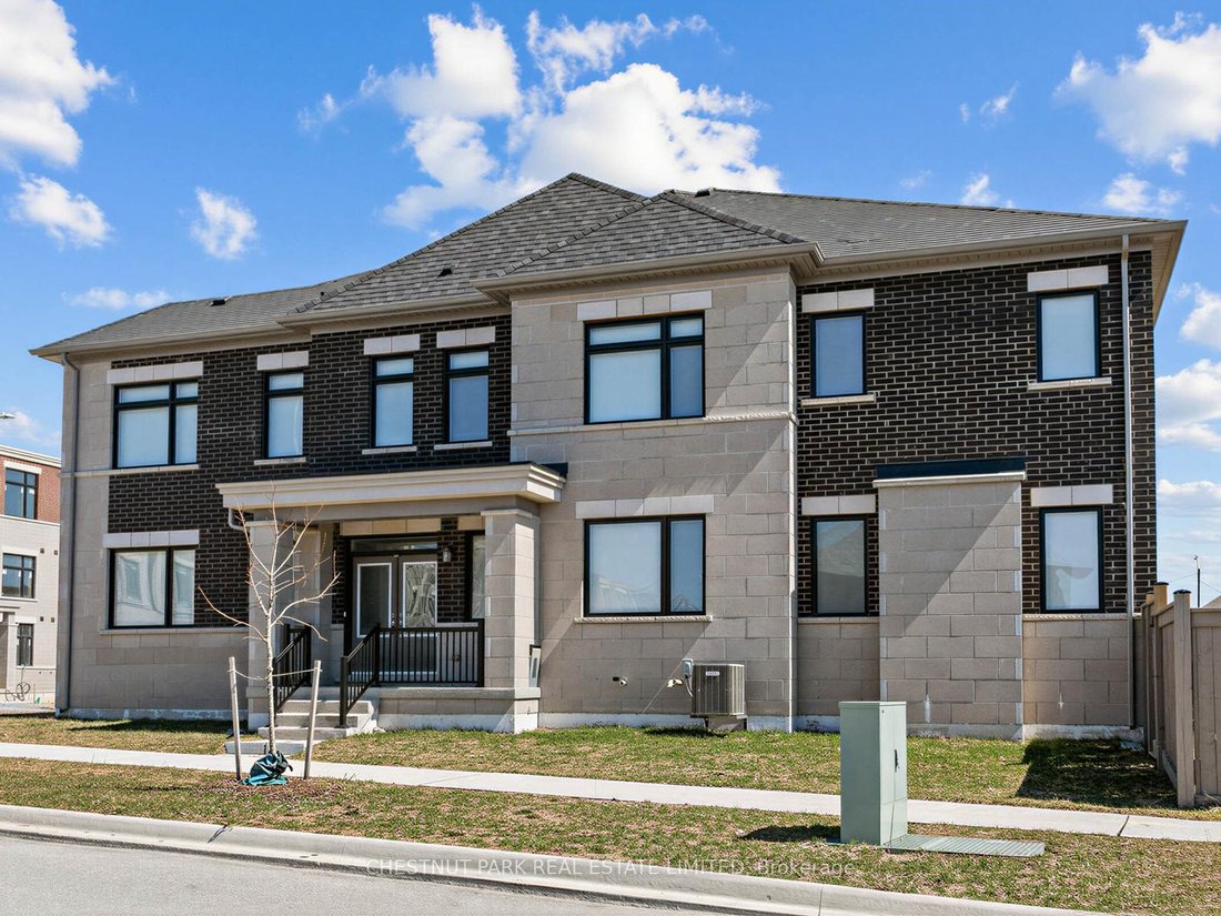 Villa in Markham, Ontario, Canada 1 - 18346653