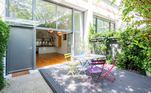 House in Centre, Nanterre, France 1