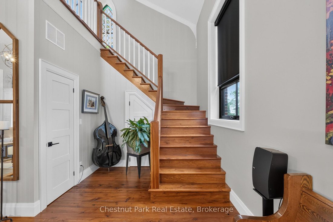 House in Bracebridge, Ontario, Canada 4 - 18343051