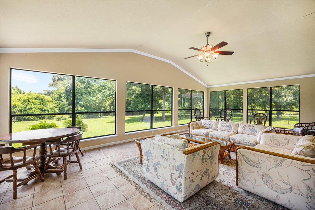 House in Tomball, Texas, United States 2 - 18342331