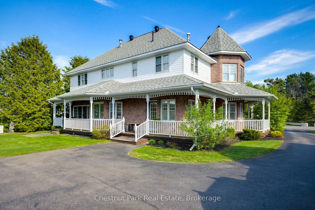 House in Bracebridge, Ontario, Canada 2 - 18325773