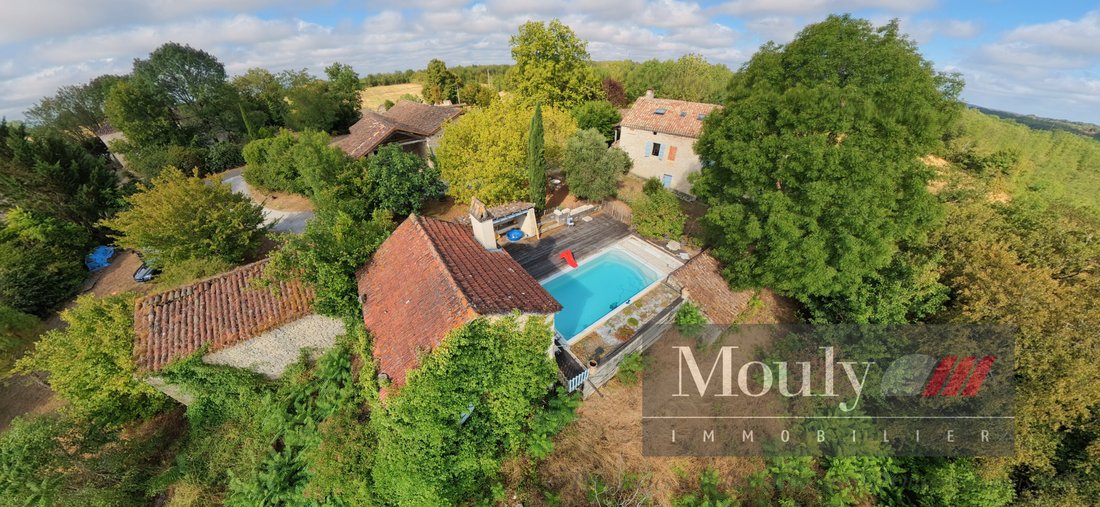 Estate in Trespoux-Rassiels, Occitania, France 4 - 18008951