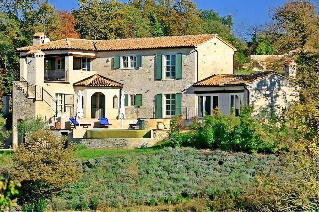 Villa in Sveti Lovrec Pazenaticki, Istria County, Croatia 5 - 18347395