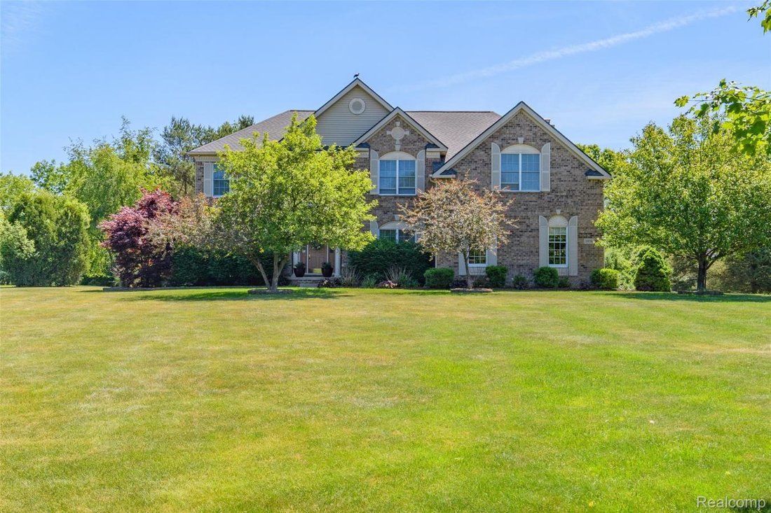 House in Highland Charter Township, Michigan, United States 3 - 18342886