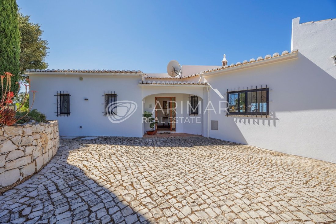 Villa in Loule (Sao Sebastiao), Algarve, Portugal 5 - 18343305