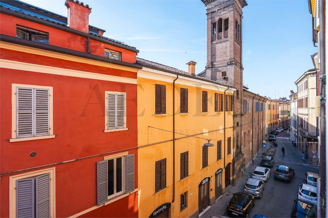 Apartment in Historic Center, Modena, Emilia-Romagna 5 - 18348089