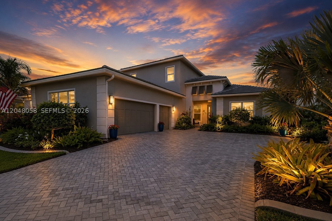 House in Port St. Lucie, Florida, United States 2 - 18349738