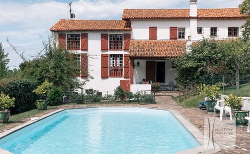 House in Sud, Ciboure, France 1