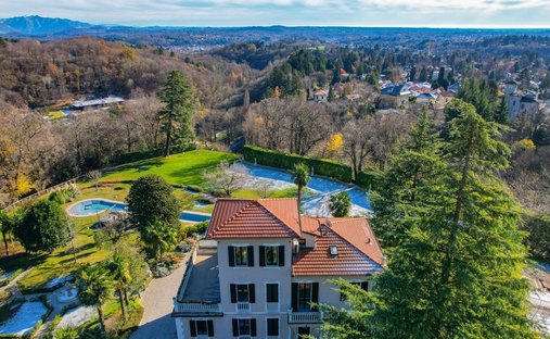 Villa in Zentrum, Varese, Lombardei 1