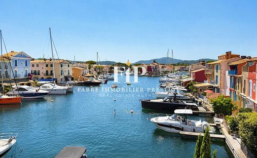 Villa in Port Grimaud, Grimaud, Provence-Alpes-Côte d'Azur 1