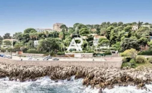 Villa in Cap Martin, Roquebrune-Cap-Martin, France 1