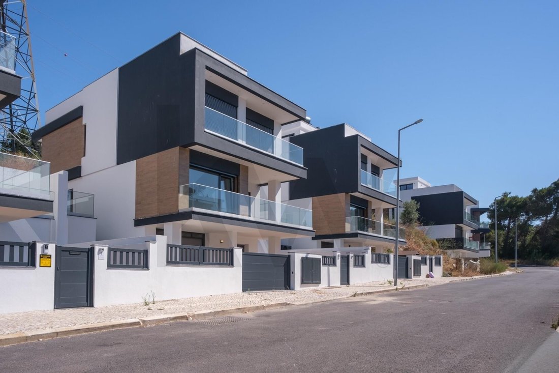 House in Vialonga, Lisbon, Portugal 1 - 17251392