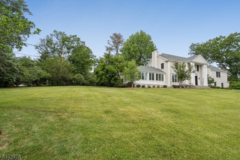 House in Millburn, New Jersey, United States 4 - 18346107