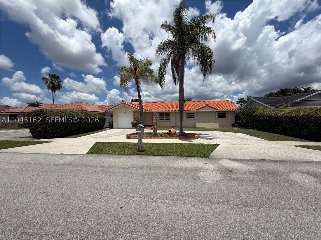 House in Miami, Florida, United States 3 - 18346410