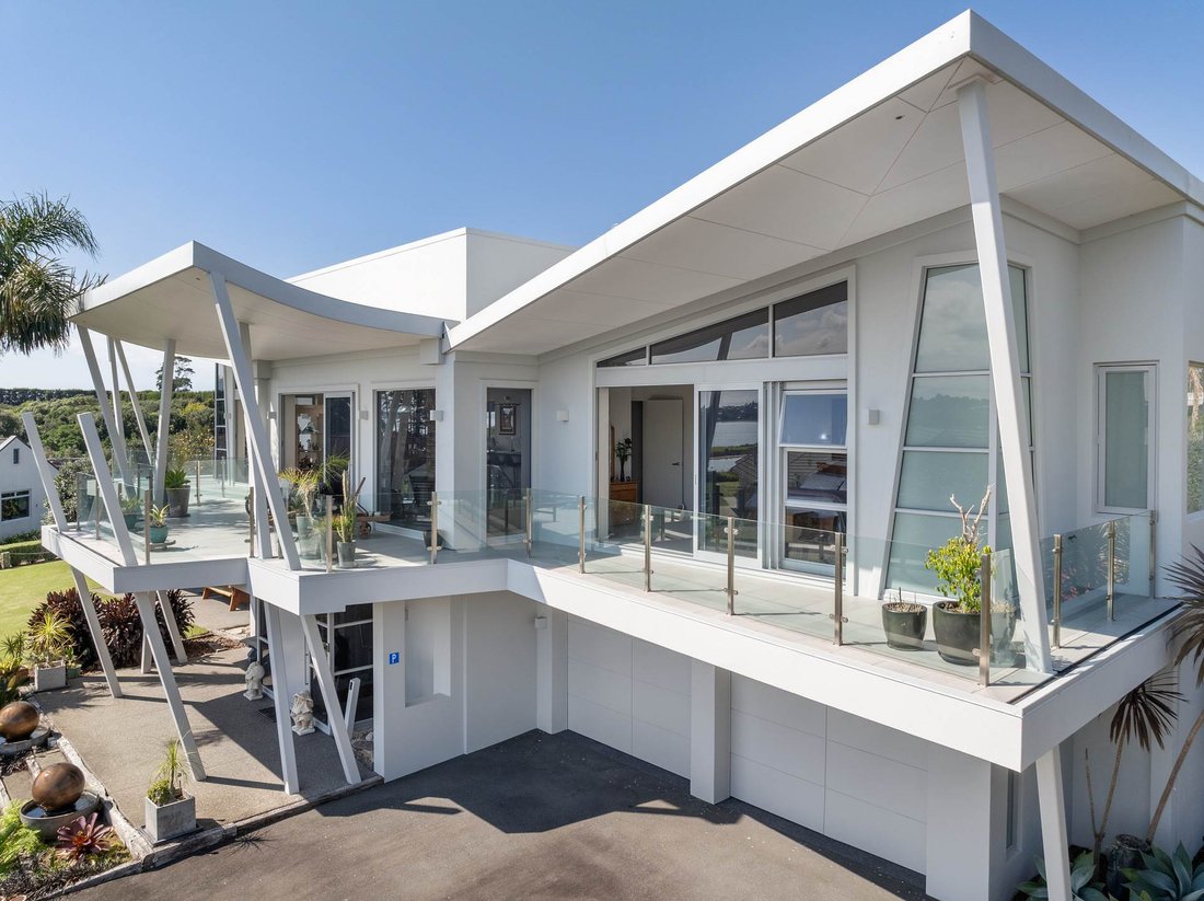 House in Tauranga, Bay of Plenty, New Zealand 2 - 15656481