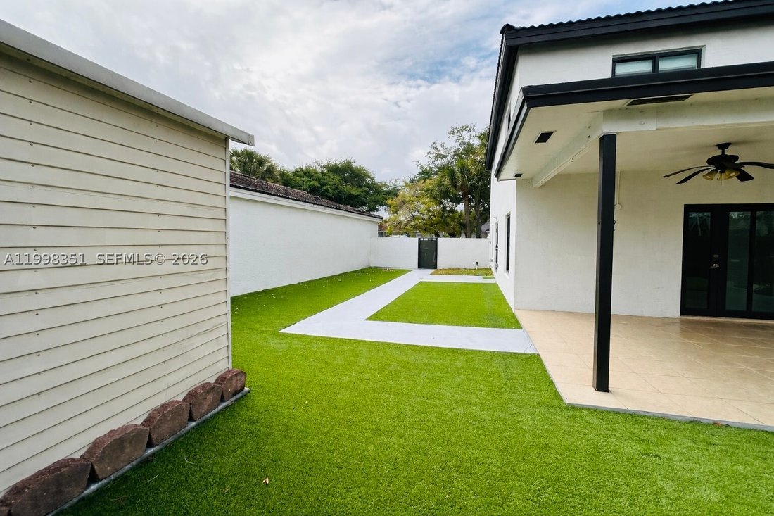 House in Miami Lakes, Florida, United States 3 - 18301497