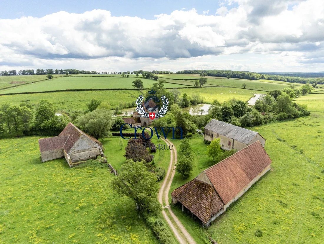 Castle in Chateau-Chinon (Campagne), Bourgogne – Franche-Comté, France 4 - 18346715