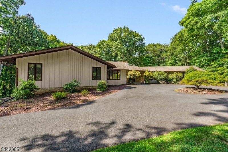 House in Mendham, New Jersey, United States 3 - 18346115