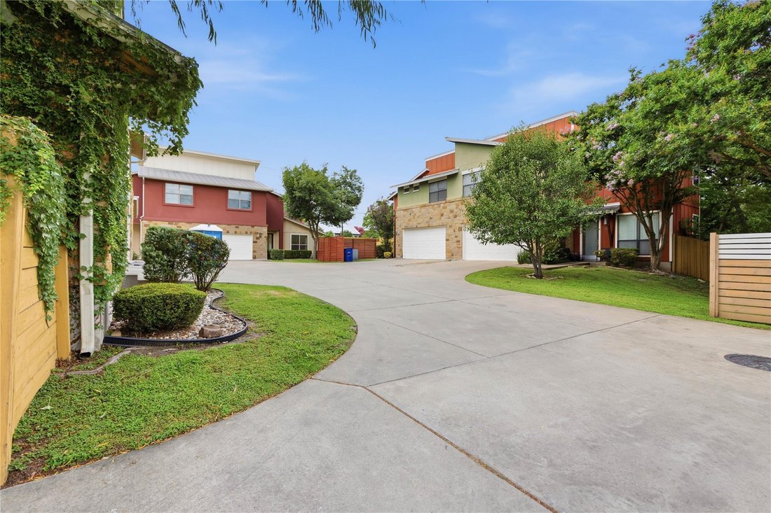 Condo in Austin, Texas, United States 4 - 18342434