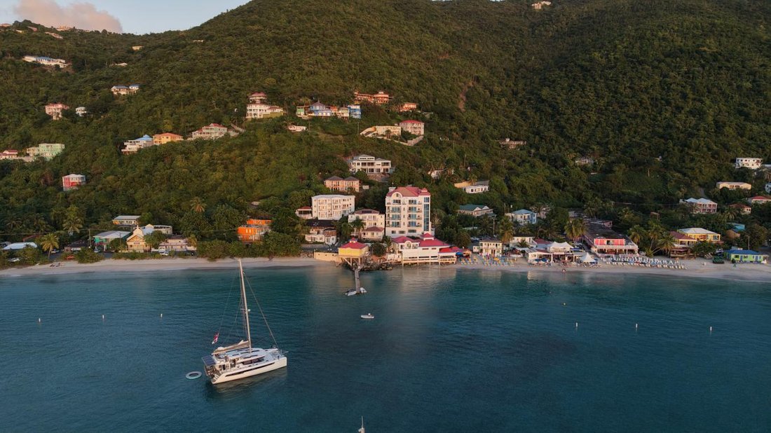 Maison à Cane Garden Bay, Tortola, Îles Vierges britanniques 2 - 18344298