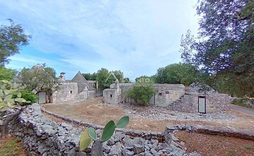 Country House in Selva di Fasano, Apulia, Italy 1