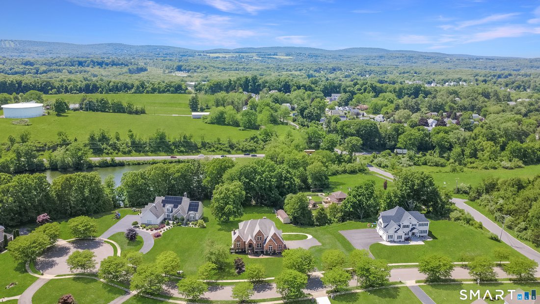 House in Middletown, Connecticut, United States 4 - 18048741