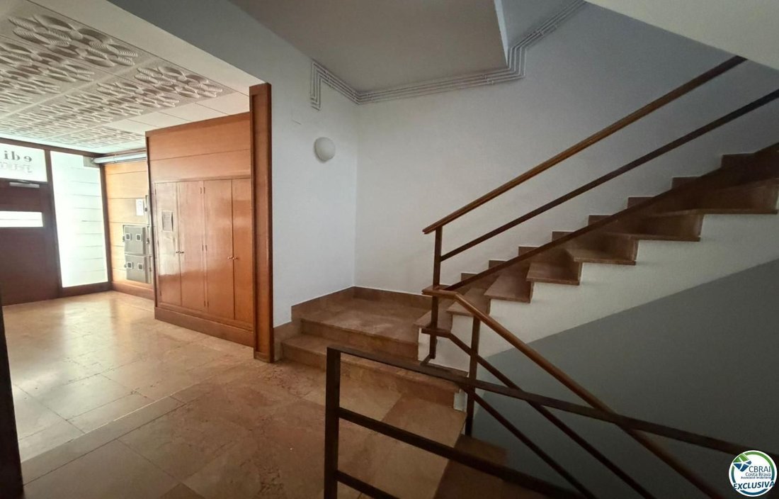 Apartment in Roses, Catalonia, Spain 4 - 18342442