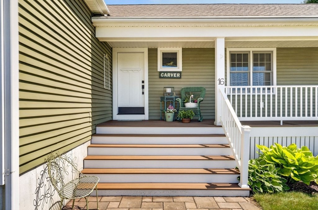 House in Carver, Massachusetts, United States 2 - 18349040