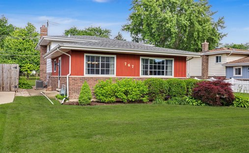 House in Elmhurst, Illinois, United States 1