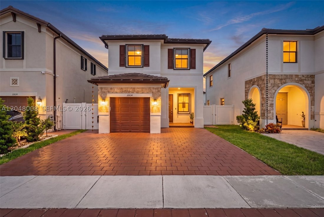 House in Miami Lakes, Florida, United States 1 - 18346412