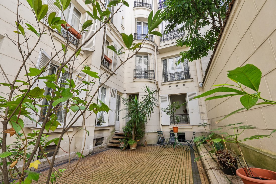 Apartment in Saint Victor, Paris 5e Arrondissement, Paris 1 - 18345709